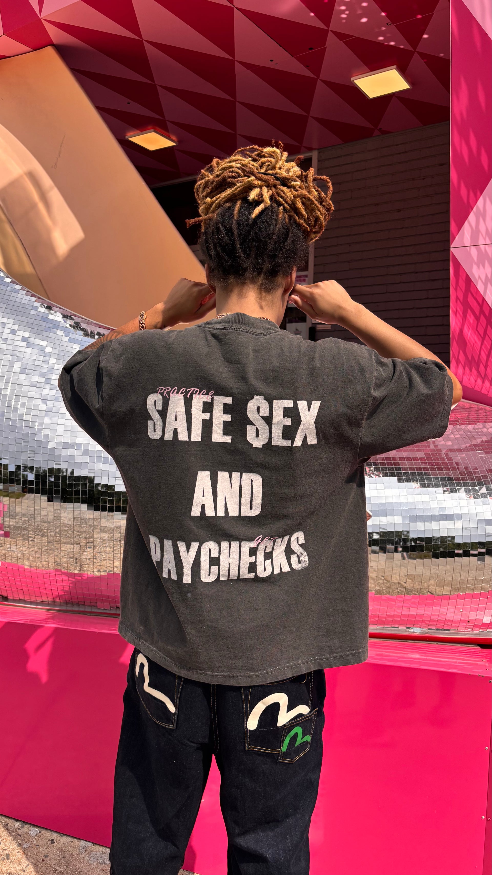 Safe $ex tee