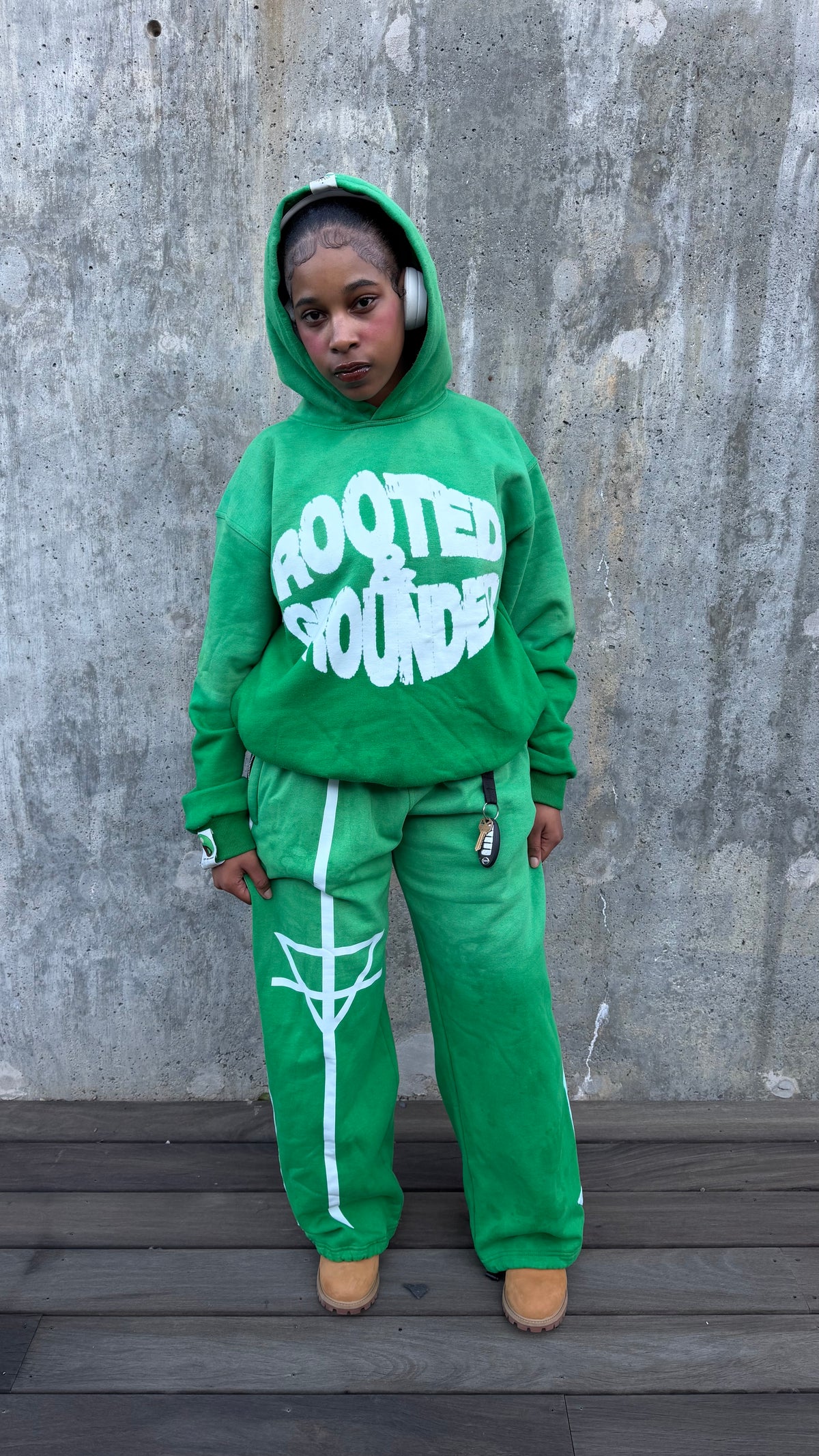 "EARTH ANGEL" AVATAR SET